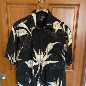 Tori Richard large shirt